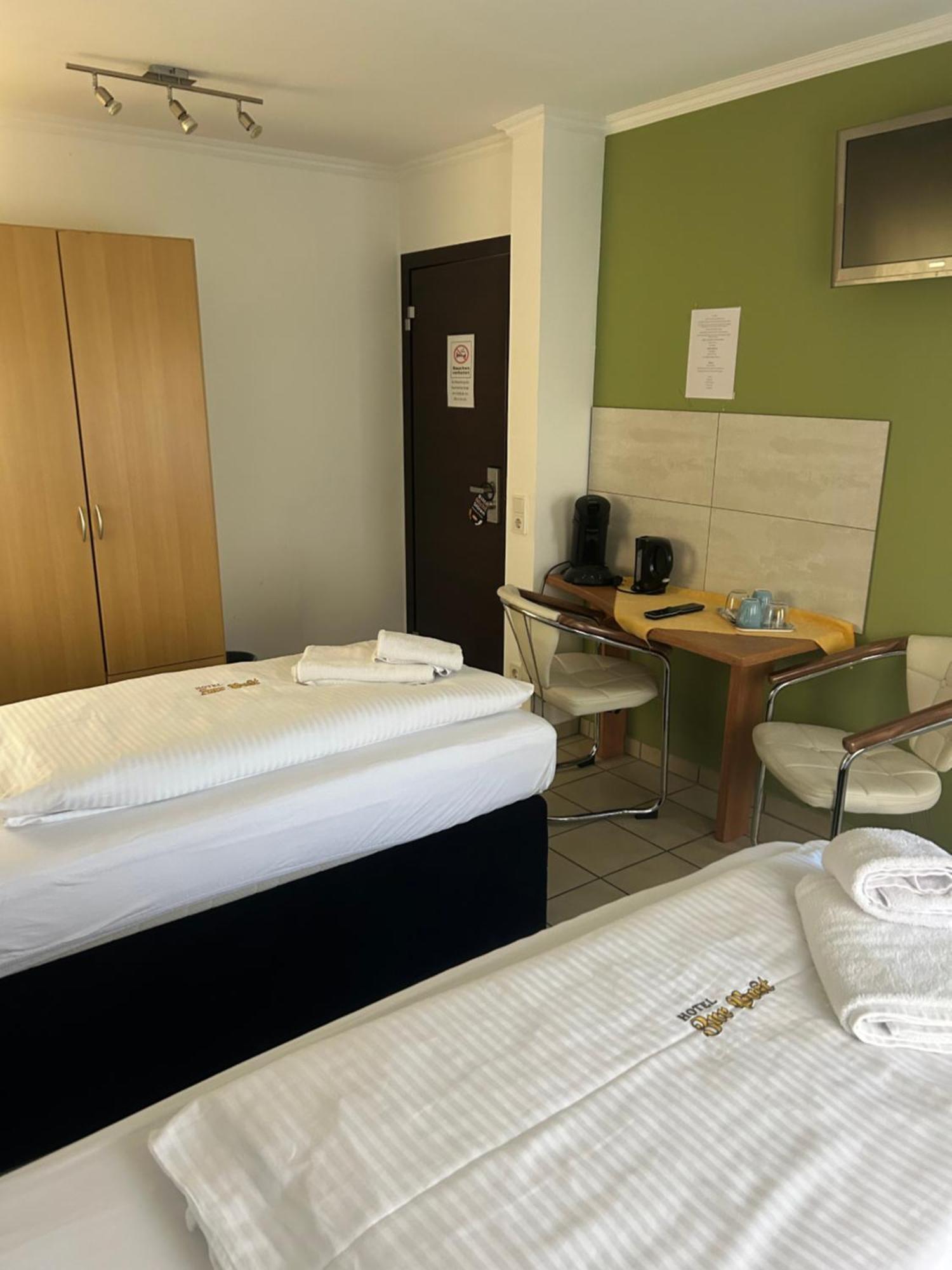 Gaststaette Puetz Hotel Siegen Ngoại thất bức ảnh