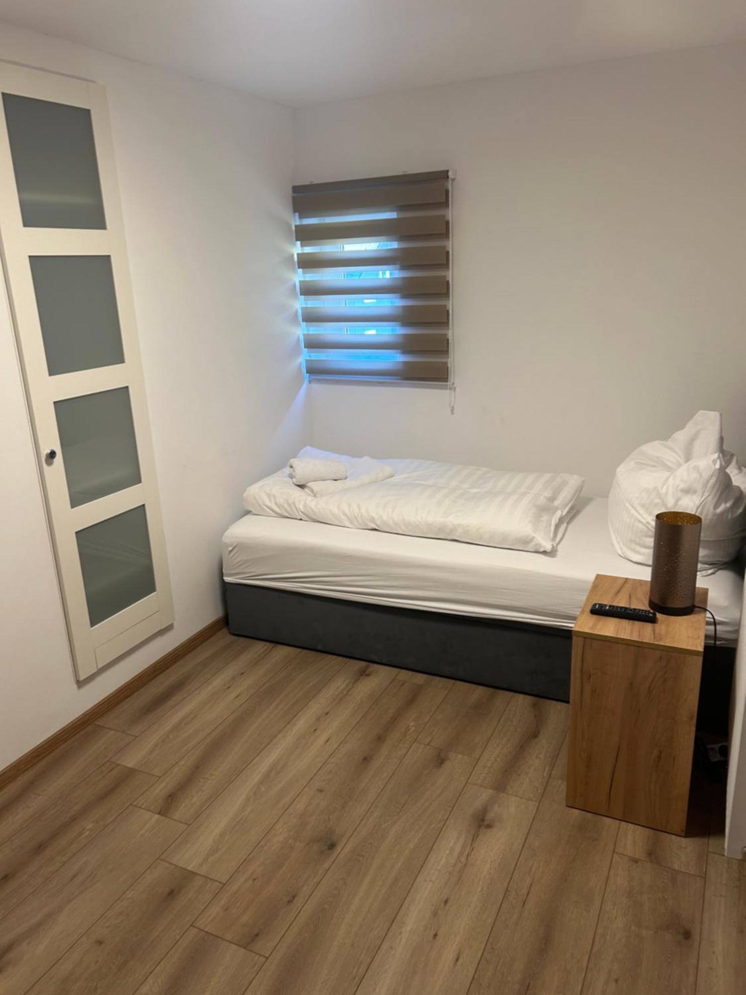 Gaststaette Puetz Hotel Siegen Ngoại thất bức ảnh