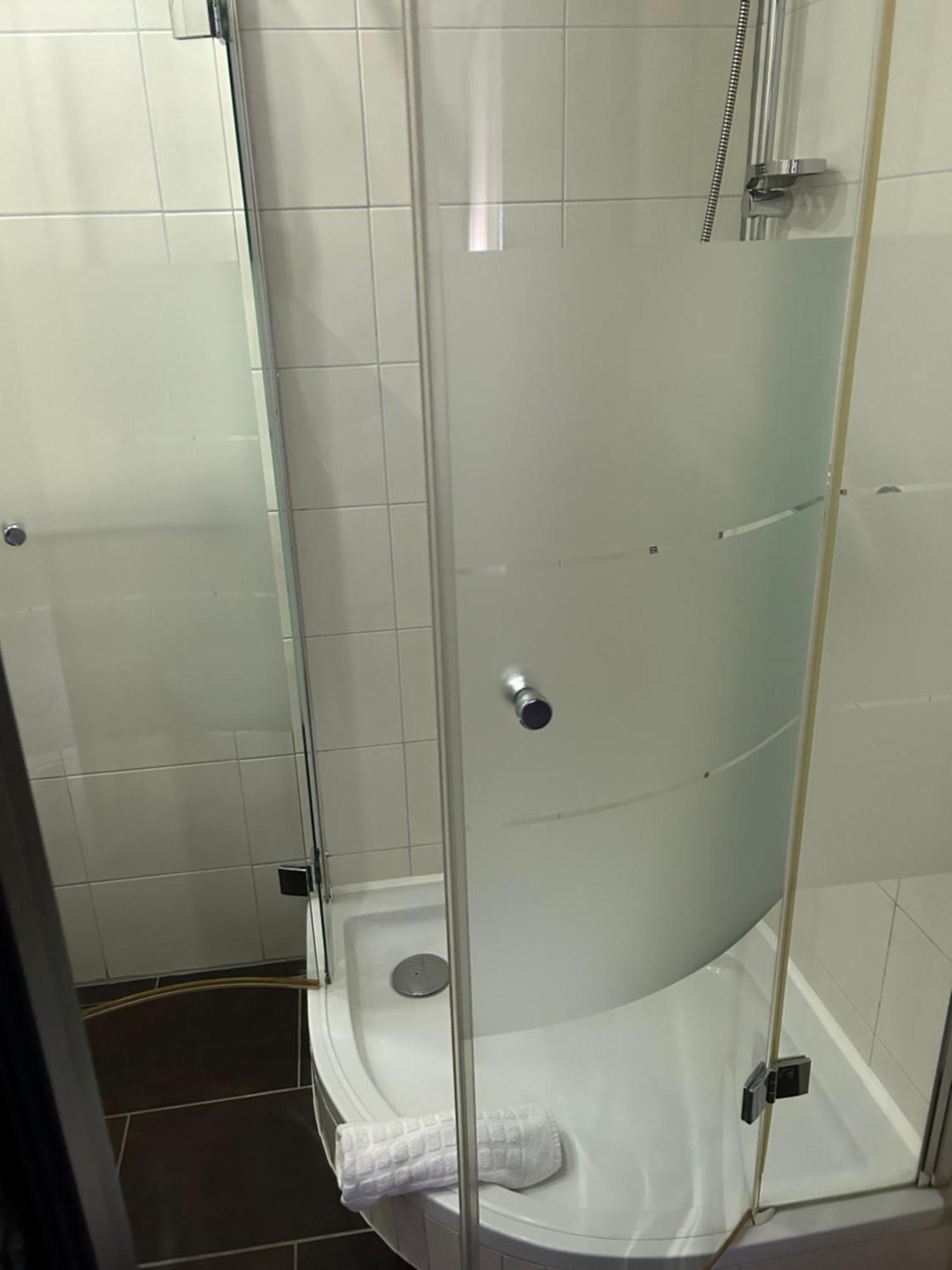 Gaststaette Puetz Hotel Siegen Ngoại thất bức ảnh